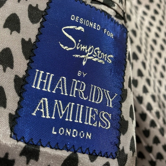 Hardy Amies Gray Sport Suit Jacket with Classic Design and Modern Fit - Picture 2 of 10